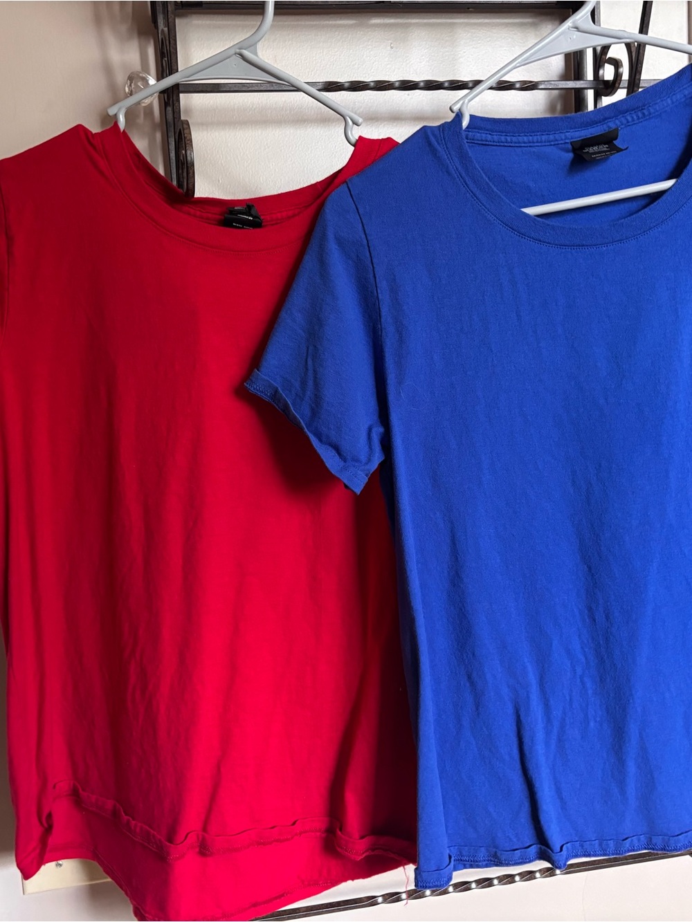 Hanes Perfect T-Crewneck T-shirts in Bright Red and Royal Blue (2 pack)